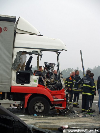 Ongeval geknelde E34/N49 Assenede Oosthoek