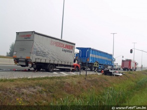 Ongeval geknelde E34/N49 Assenede Oosthoek