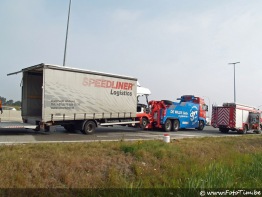 Ongeval geknelde E34/N49 Assenede Oosthoek