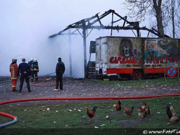 Uitslaande brand Moerbeke-Waas